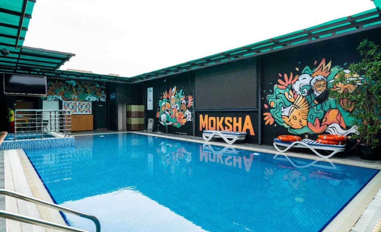 Sky Lounge (Moksha Bar & Restaurant) Orchid Vue Hotel Dubai Sky Lounge (Moksha Bar & Restaurant) Orchid Vue Hotel Dubai