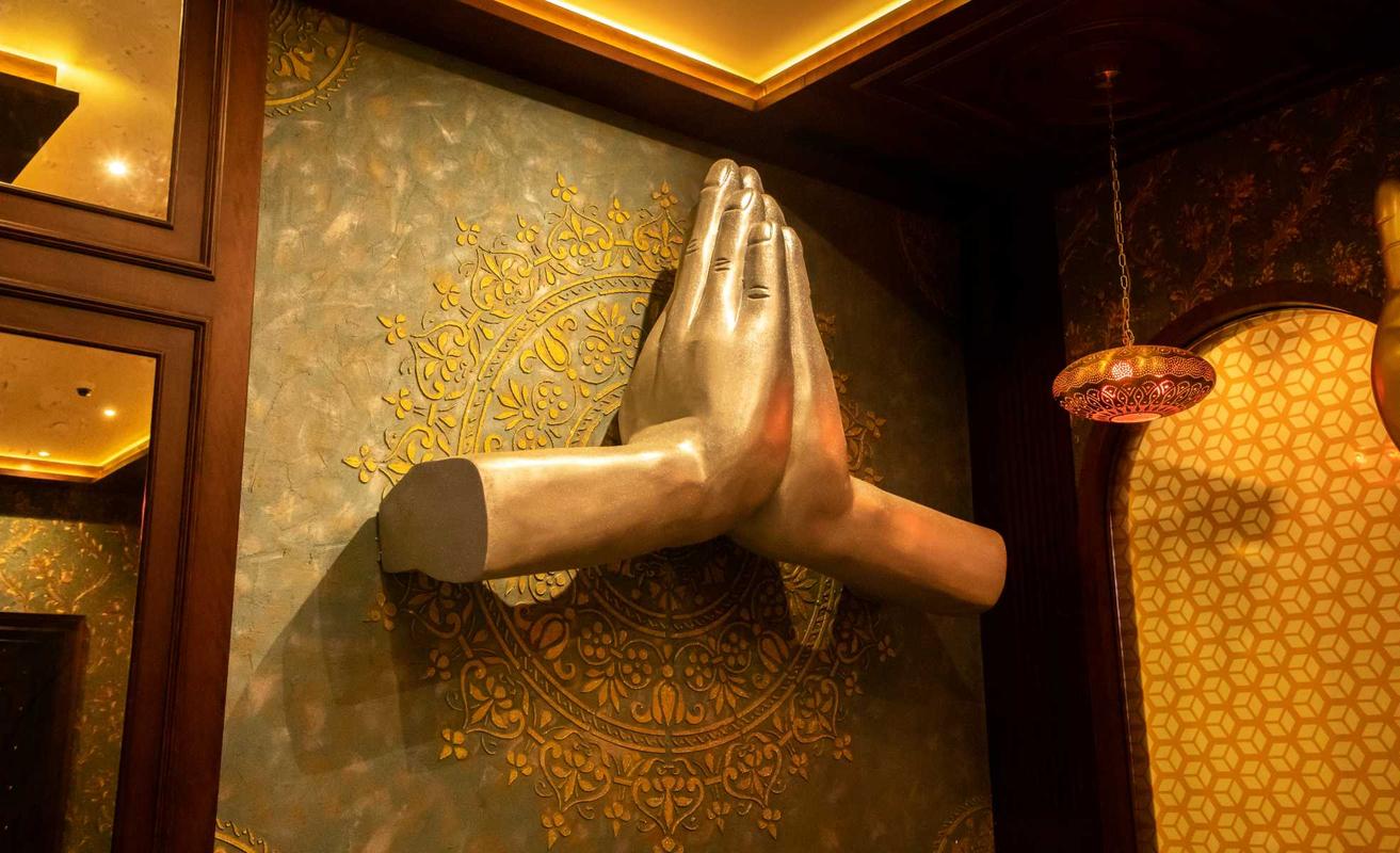 The Royals Restaurant Orchid Vue Hotel Dubai The Royals Restaurant Orchid Vue Hotel Dubai